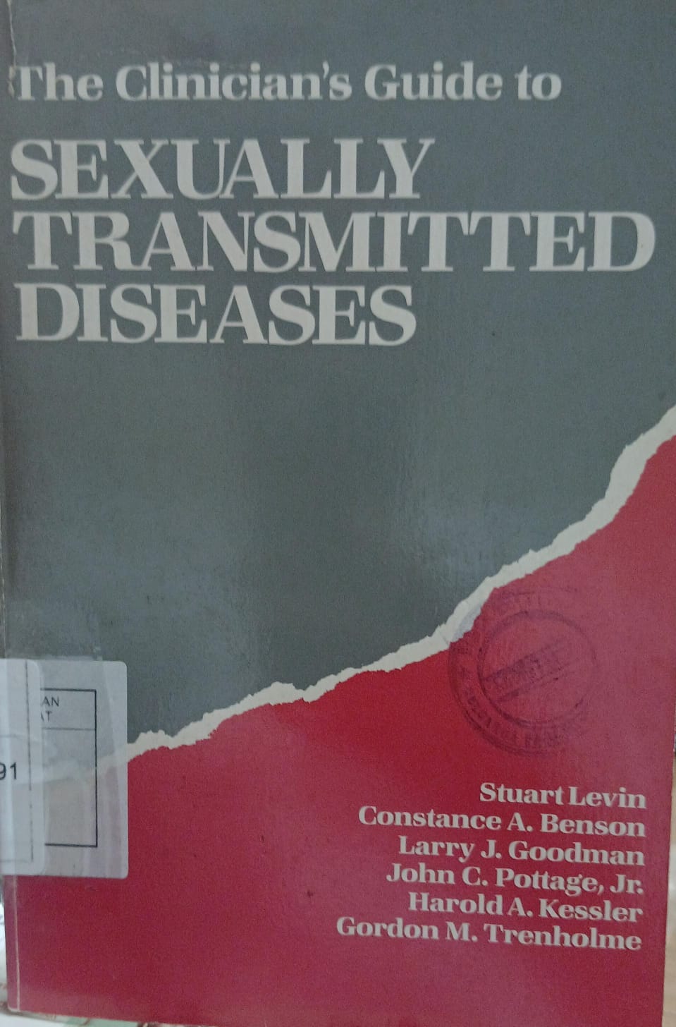 Cover Sexually transmitted diseases The Clinician's Guide to Levin Sturat