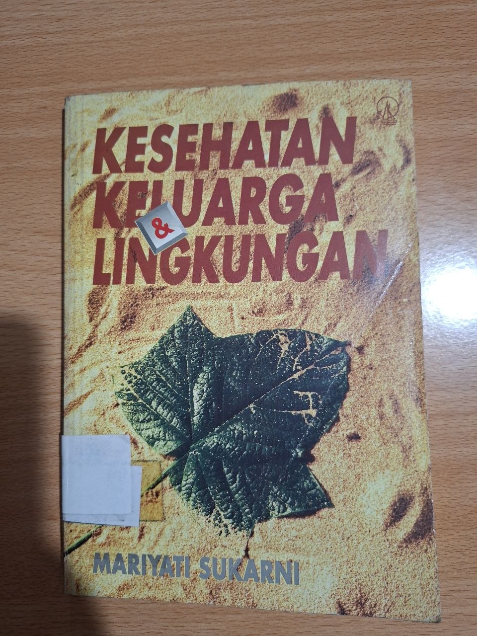 Cover Kesehatan Keluarga & Lingkungan - Mariyati Sukarni